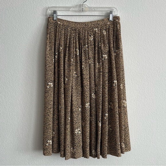 Evan Picone Dresses & Skirts - Vintage Evan Picone Neiman Marcus Skirt